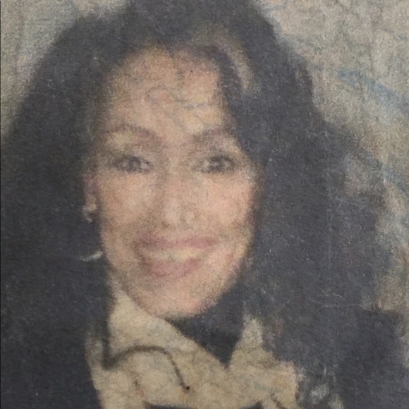 MEET ROE,I ENTERTAIN ONLY DECENT OFFERS ON MY LIST - Picture 4 of 8